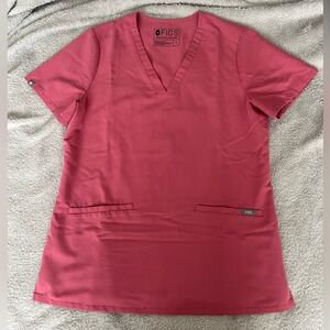 Figs Casma 3 Pocket Scrub Top, Small